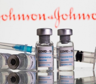 Mỹ cảnh báo vắc xin Covid-19 đơn liều có thể gây rối loạn thần kinh hiếm gặp
